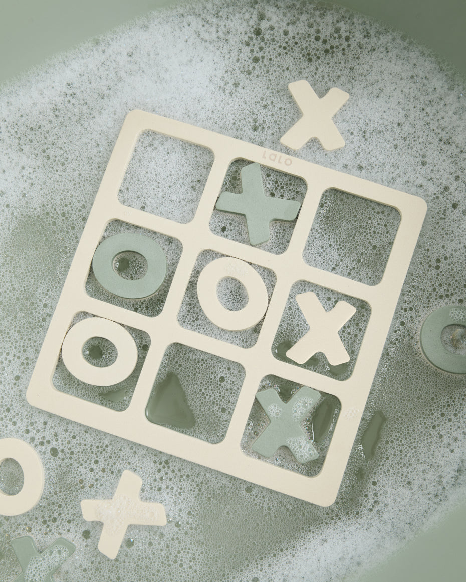 lalo2.0_bathtime-tic-tac-toe