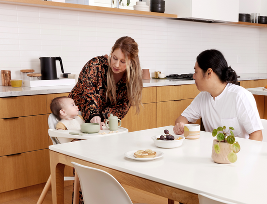 Starting Solids— How do you know if your little one is ready to start solids? Q&A with Kim Grenawitzke, Feeding Expert at Solid Starts