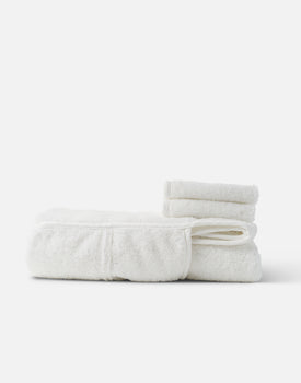 The Hooded Towel + 2 Washcloth Set in Coconut