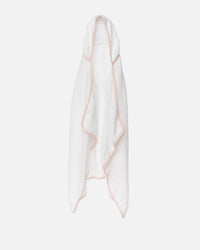 The Hooded Towel in Coconut / Grapefruit