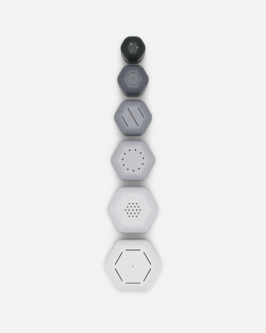 lalo2.0_black-and-white