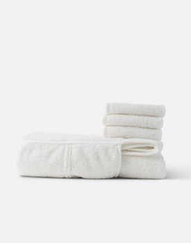The Hooded Towel + Washcloth Set in Coconut