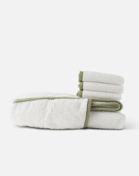 The Hooded Towel + Washcloth Set in Coconut / Sage