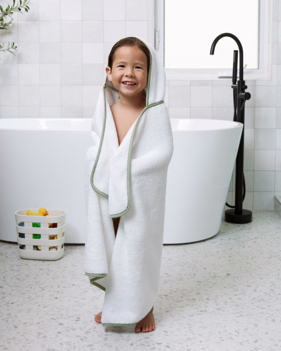 The Hooded Towel + Washcloth Set – Lalo